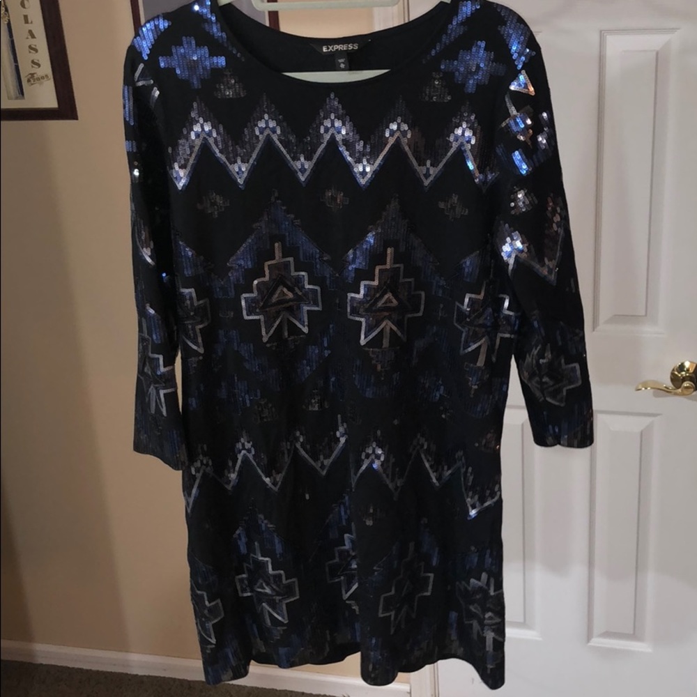 EXPRESS 3/4 sleeve gorgeous cocktail dress